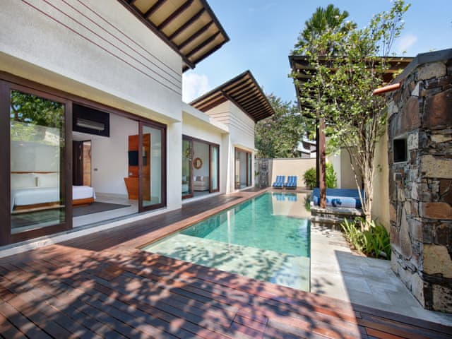 Havuzlu 2 yatak odalı Villa