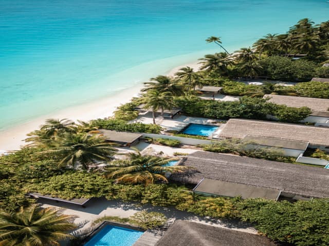 Three Bedroom Beach Sunset Villa with Private Pool