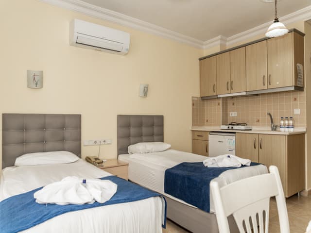 Standart Üç Kişilik Oda