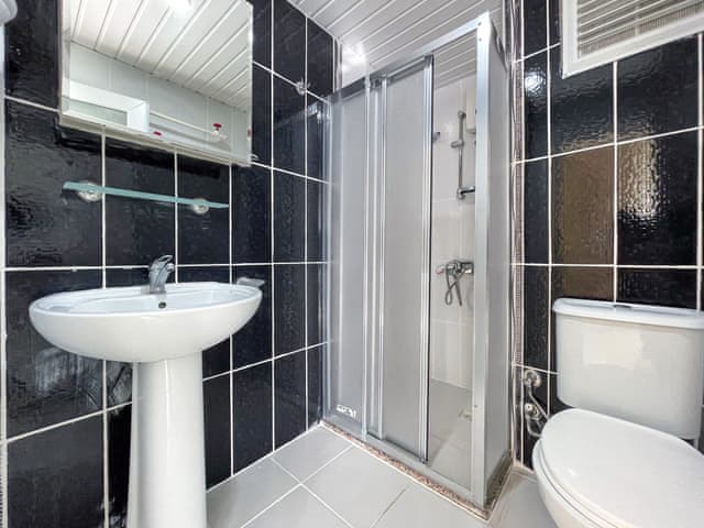 Standart Dört Kişilik Oda