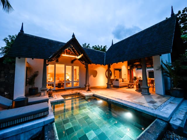Luxury Suite (Pool Villa)