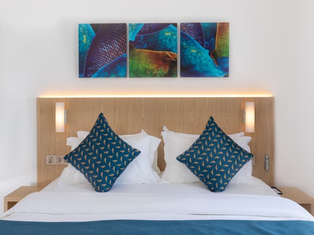 Deluxe Sea View Suite with Balcony