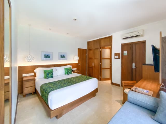 Deluxe Ocean Bungalow