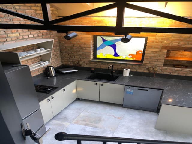 Junior Luxury Heated-Pool Villa