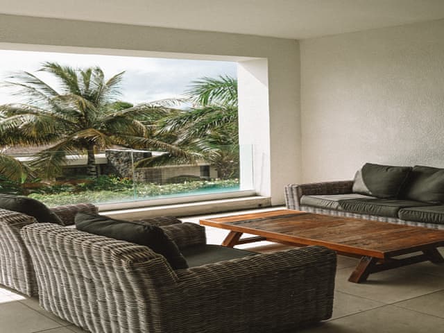 1-bedroom/2-bedroom/3-bedroom Grand Luxury Suite