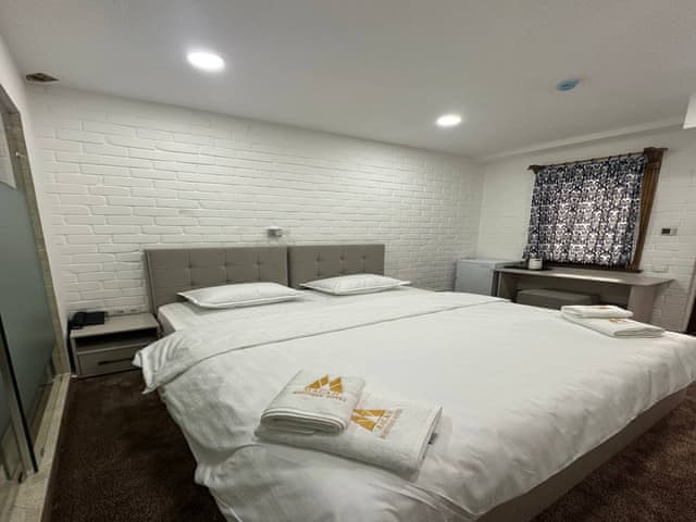 Rahat Çift Kişilik Oda - Küçük Çift Kişilik Yataklı - Sigara İçilmez