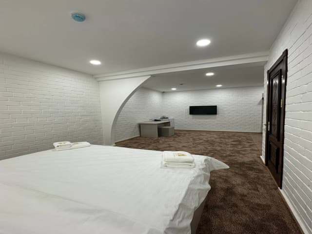 Deluxe Room With 1 Double Bed