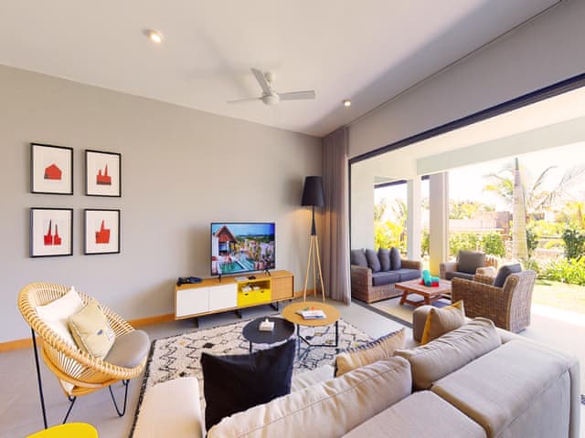 1-bedroom/2-bedroom/3-bedroom Grand Luxury Suite