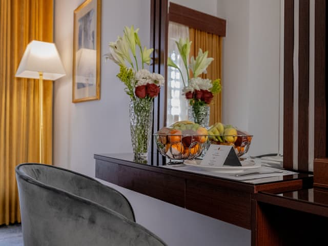 Business Süit 1 Yatak Odalı - Köşe Manzaralı