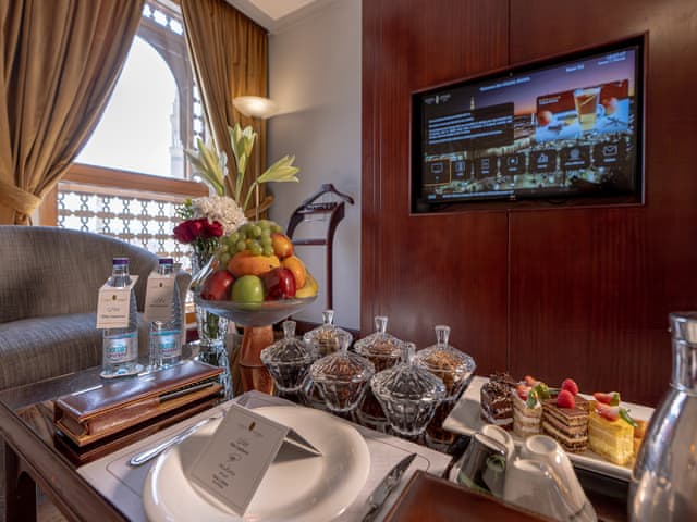 Business Süit 1 Yatak Odalı - Köşe Manzaralı