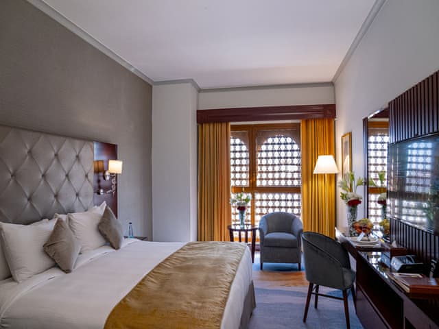 Business 1-Bedroom Suite Haram View