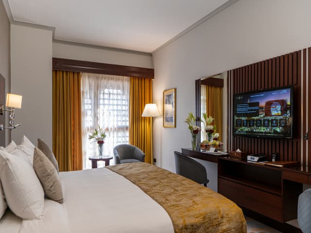 Business 1-Bedroom Suite Haram View