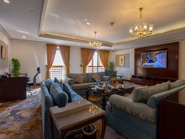 Presidential 3 Yatak Odalı Süit - Mescid-i Nebevi Manzaralı