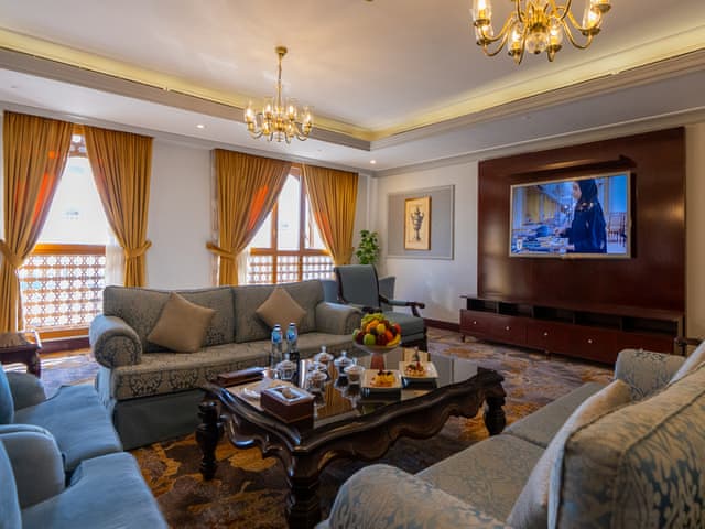 Presidential 3 Yatak Odalı Süit - Mescid-i Nebevi Manzaralı