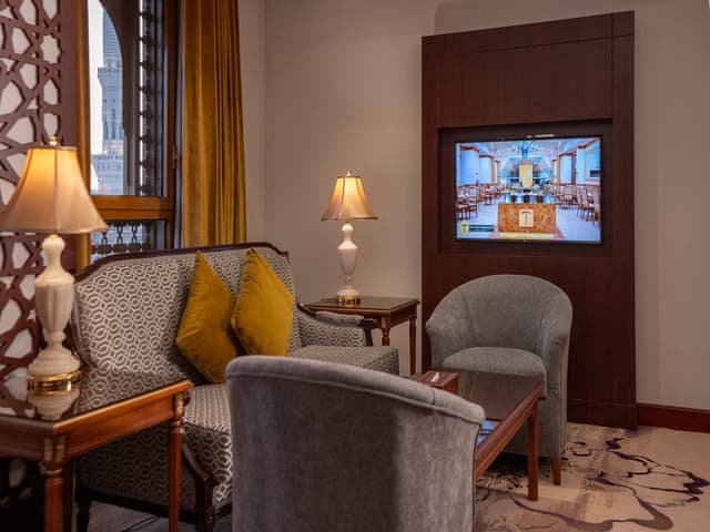 Delüks 1 Yatak Odalı Süit - Mescid-i Nebevi Manzaralı