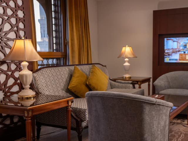 Delüks 1 Yatak Odalı Süit - Mescid-i Nebevi Manzaralı