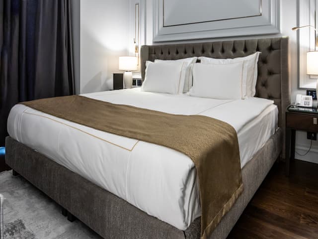 Prestige Deluxe King Room