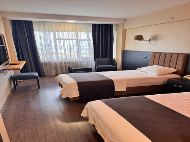 Standard Twin Room, Sea View