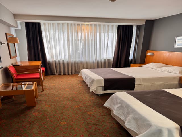 Superior Oda, Şehir Manzaralı