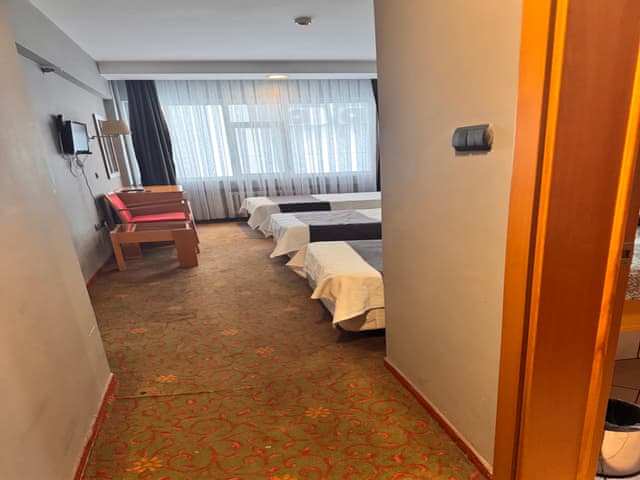 Standard Triple Room, City View