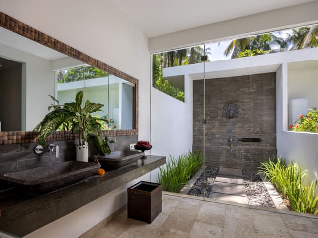 Havuzlu Plaj Villası