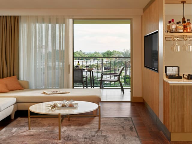 Designer Junior Süit