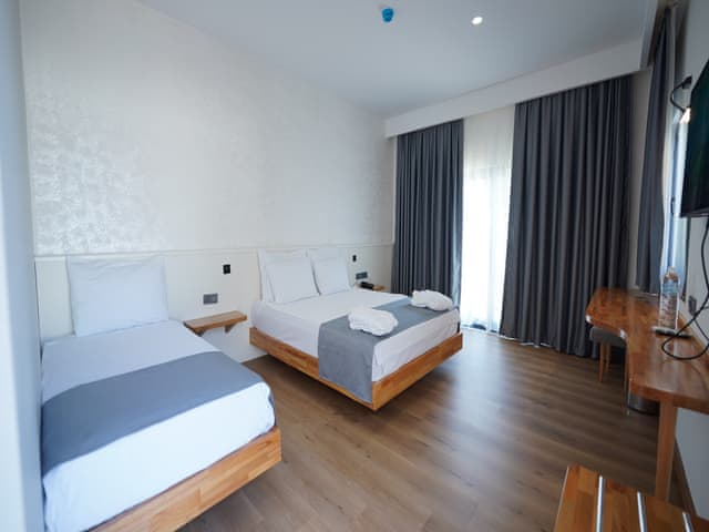 Suit Villa (Özel Havuzlu)