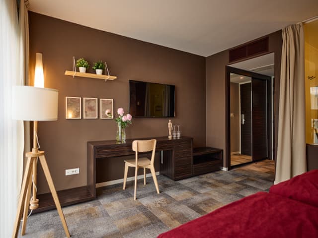 Premium Family Room (2+2)