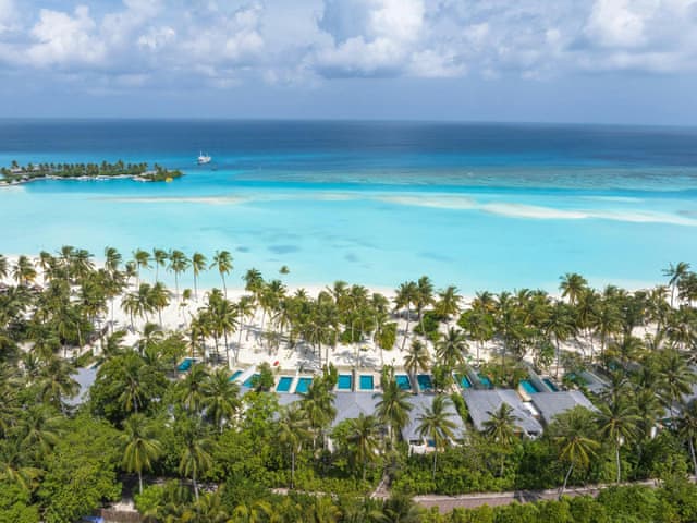 Lagoon Beach Pool Villa