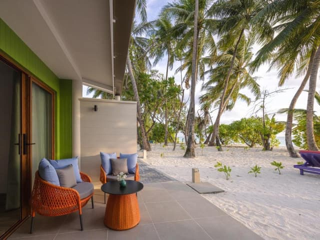 Sunset Deluxe Beach Villa