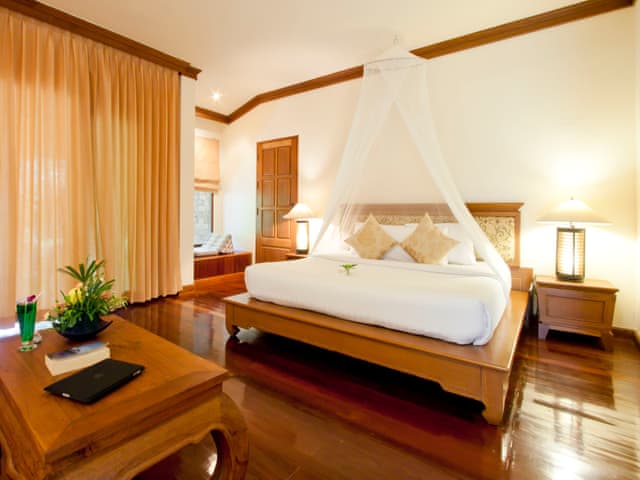 Tropical villa Double Bed (Sunrise Wing)