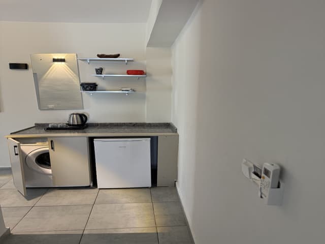 Deluxe Room, Balcony