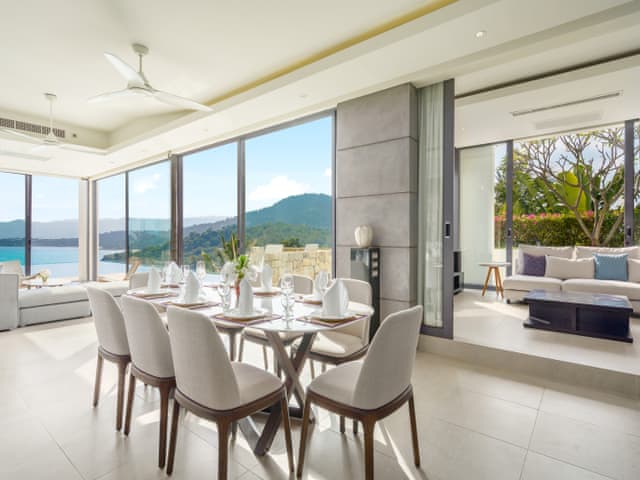 Havuzlu 4 yatak odalı Villa