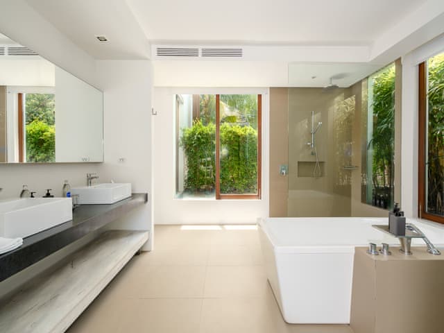 6-Bedroom Pool Villa