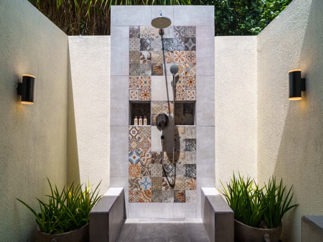 Delüks Plaj Villası