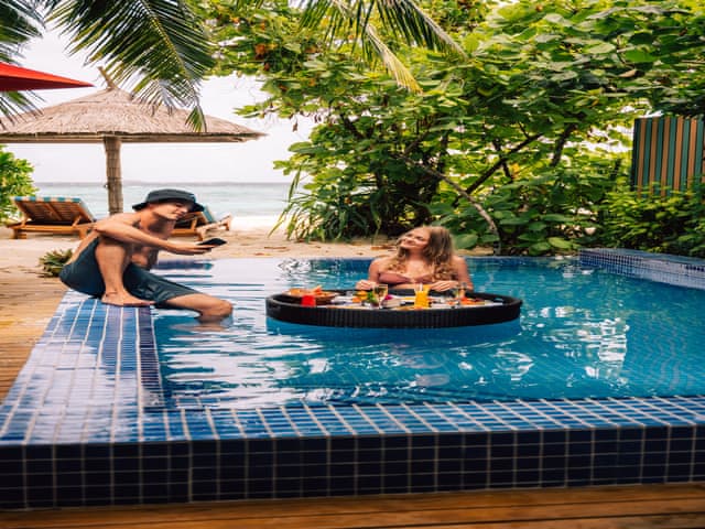 Deluxe Beach Pool Villa with One Floating Breakfast