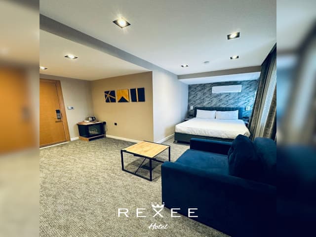 Klasik Üç Kişilik Oda