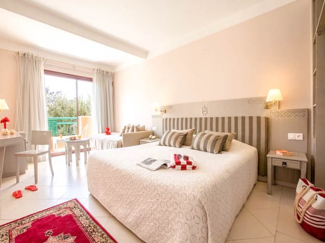 Standart Çift Kişilik Oda