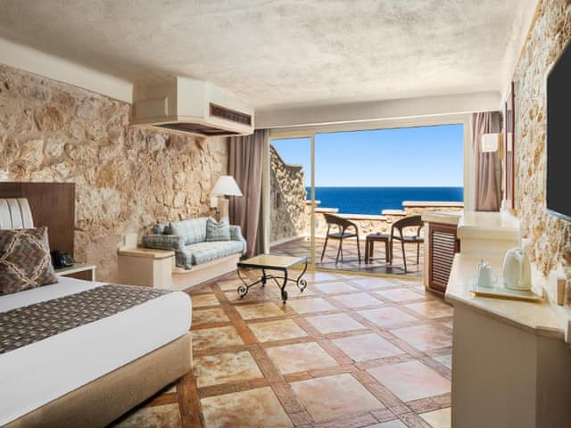 Standard Triple Room with Sea View