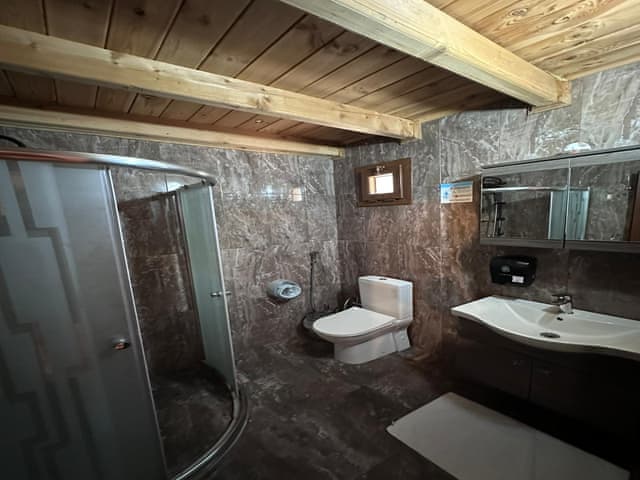 Dubleks king suit bungalov