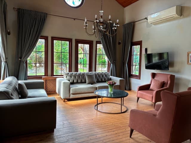 Four Bedroom Country Villa