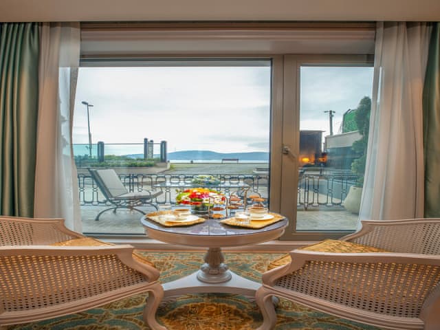 Ground Special Deluxe Bosphorus