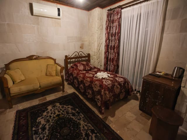 Superior Taş Aile Odası