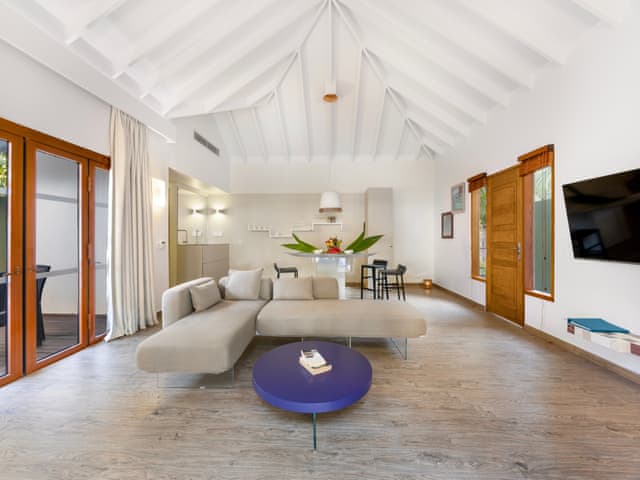 Havuzlu 2 yatak odalı Villa