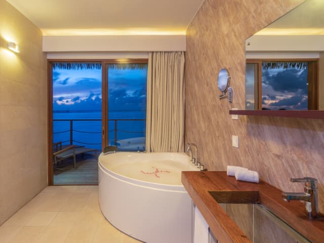 Lagoon Suite with Private Pool