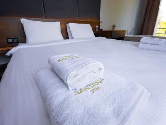 Deluxe With Jakuzzi