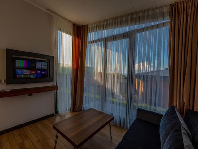 TİNY HOUSE GARDEN VİEW