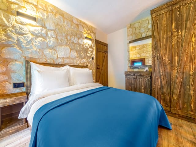 Connection Stone Villa