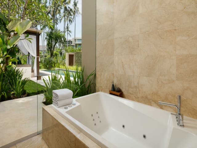 Luxury Pool Villa