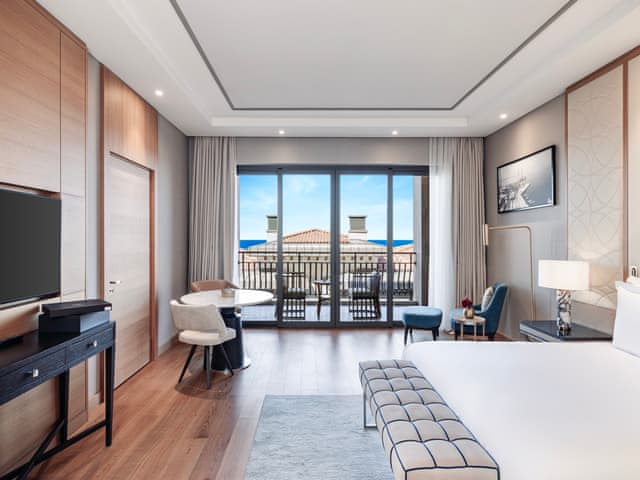 Deluxe Double Room with Land View